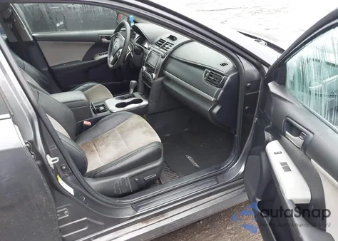 2012 Toyota Camry Se/Xle z USA, uszkodzony, nr VIN 4T1BK1FK6CU019498